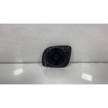 Glace retroviseur droit VOLKSWAGEN PASSAT 4