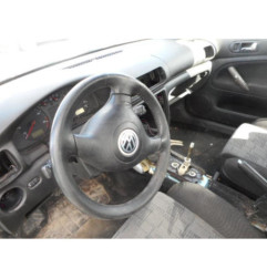 Glace retroviseur droit VOLKSWAGEN PASSAT 4