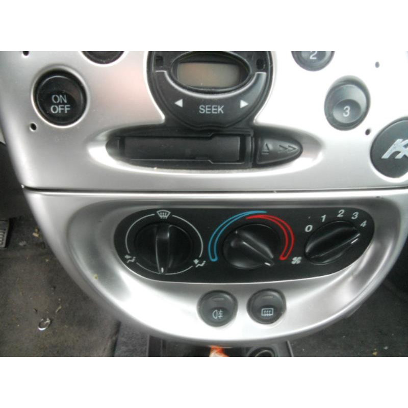 Glace retroviseur gauche FORD KA 1 Photo n°9