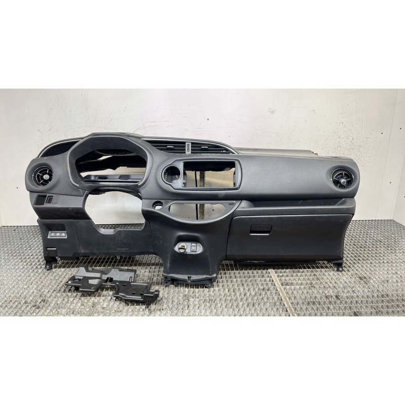 Planche de bord complete TOYOTA YARIS 3 Photo n°1