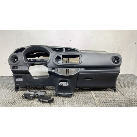 Planche de bord complete TOYOTA YARIS 3 Photo n°1