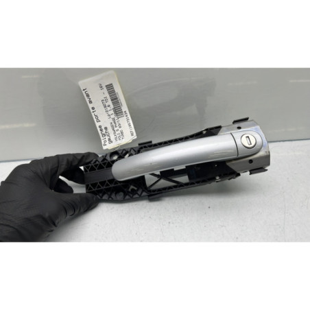 Poignee porte avant gauche VOLKSWAGEN POLO 5