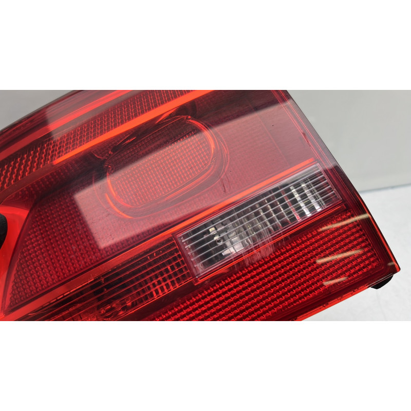 Feu arriere secondaire droit (feux) VOLKSWAGEN TOURAN 2 Photo n°2