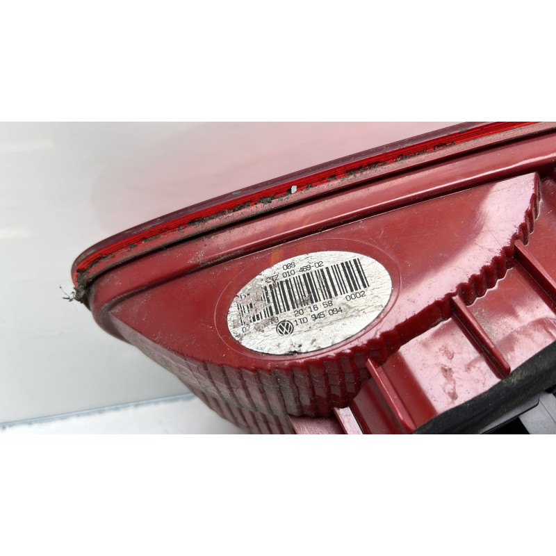Feu arriere secondaire droit (feux) VOLKSWAGEN TOURAN 2 Photo n°7