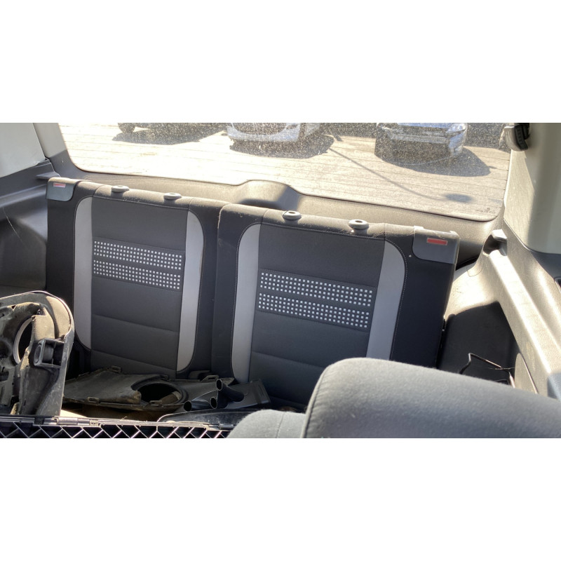Feu arriere secondaire gauche (feux) VOLKSWAGEN TOURAN 2 Photo n°20