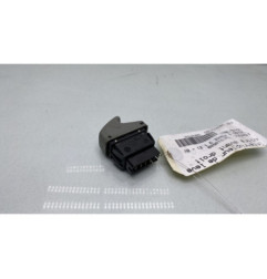 Interrupteur de leve vitre avant droit RENAULT TWINGO 1