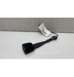 Attache ceinture avant droit AUDI A4 4