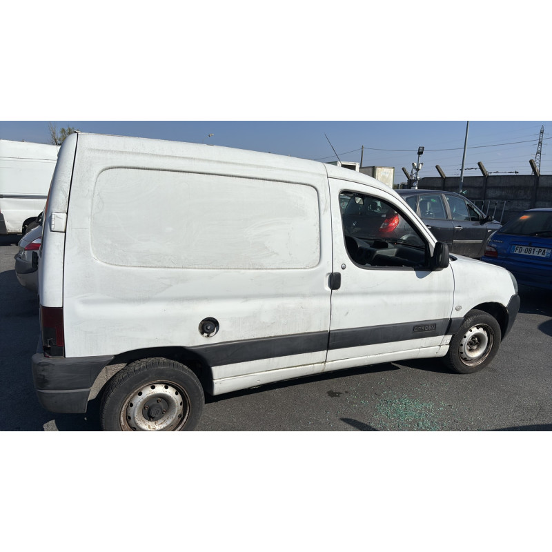 Serrure avant gauche CITROEN BERLINGO 1 Photo n°11