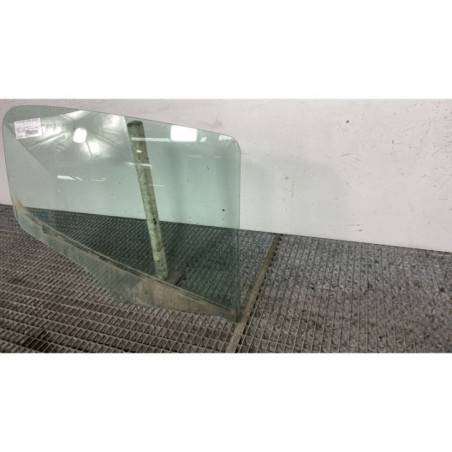 Vitre arriere droit PEUGEOT 308 1