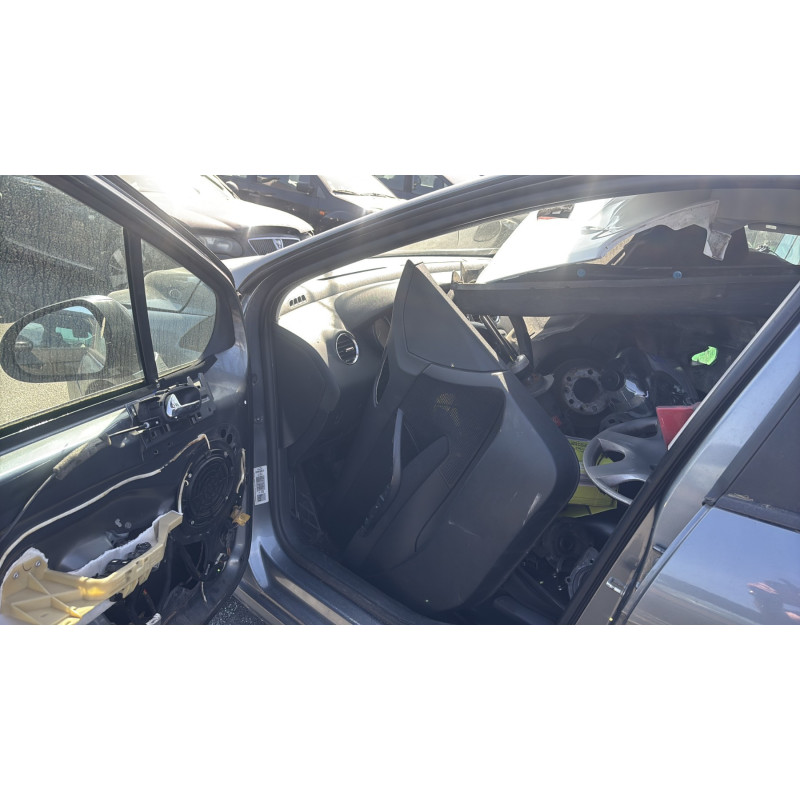 Vitre arriere droit PEUGEOT 308 1 Photo n°13