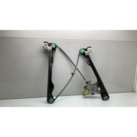 Leve vitre electrique avant droit FORD FOCUS 1 Photo n°1