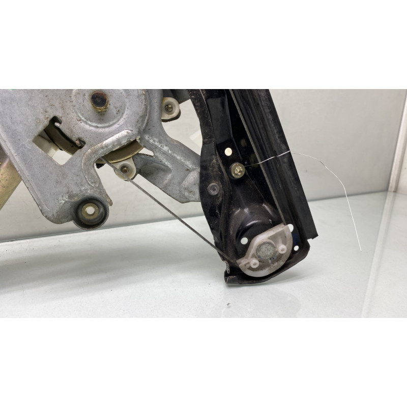 Leve vitre electrique avant droit FORD FOCUS 1 Photo n°5