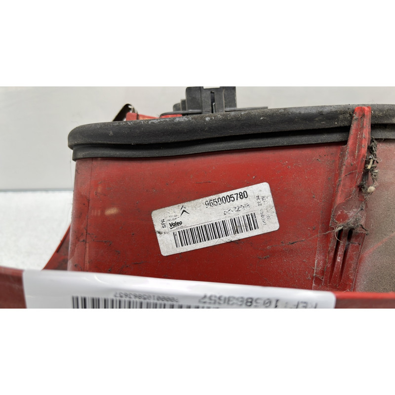Feu arriere principal droit (feux) CITROEN XSARA PICASSO Photo n°7