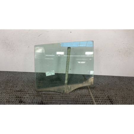 Vitre arriere gauche CITROEN C4 GRAND PICASSO 1 Photo n°1