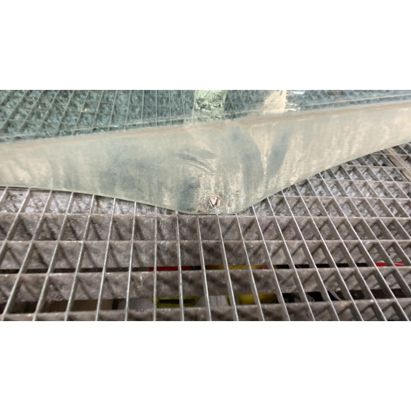 Vitre arriere gauche CITROEN C4 GRAND PICASSO 1 Photo n°2
