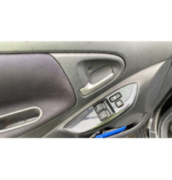 Feu arriere principal droit (feux) TOYOTA YARIS 1