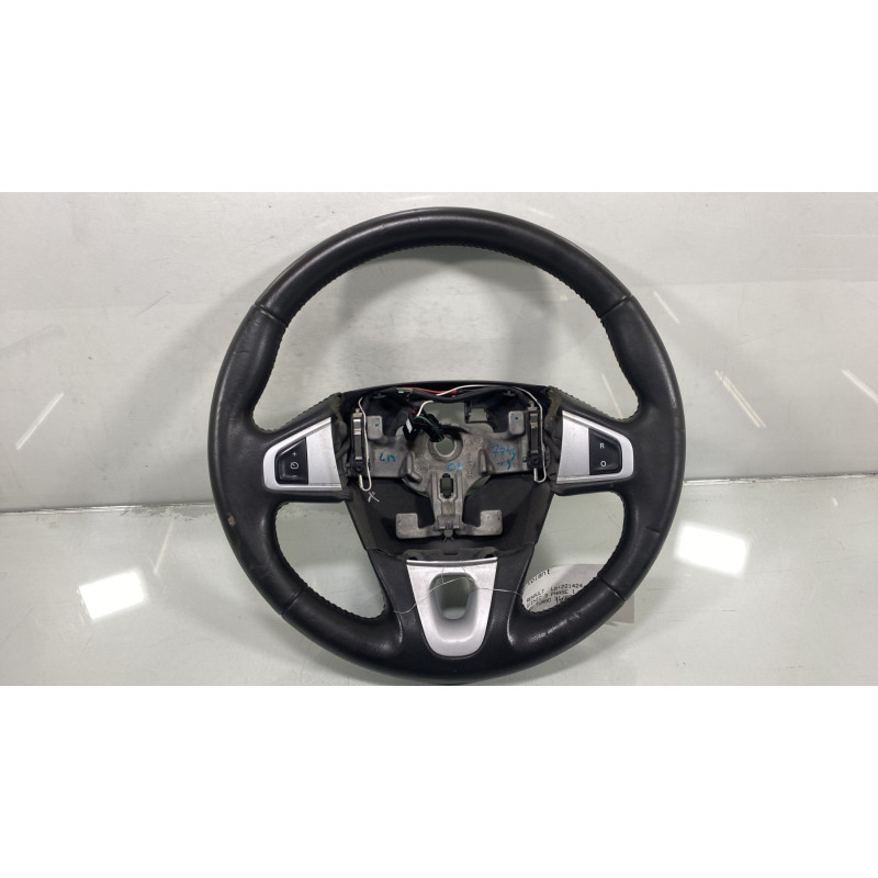 Volant RENAULT SCENIC 3 Photo n°1
