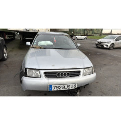 Optique avant principal droit (feux)(phare) AUDI A3 1