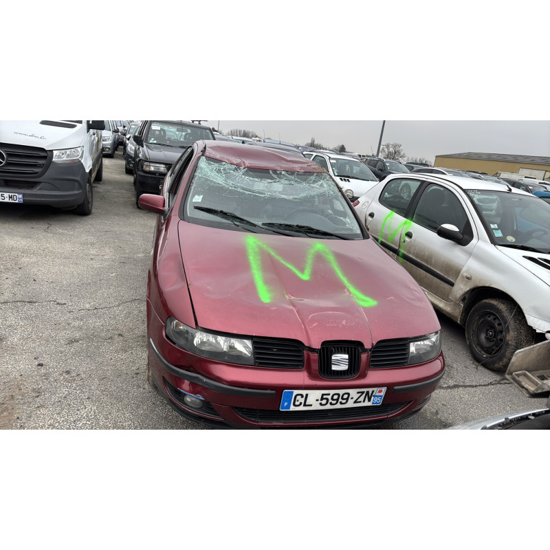 Anti brouillard gauche (feux) SEAT LEON 1 Photo n°12