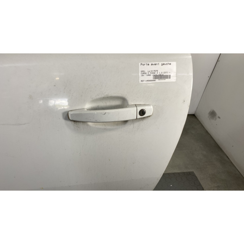 Porte avant gauche OPEL CORSA D Photo n°2