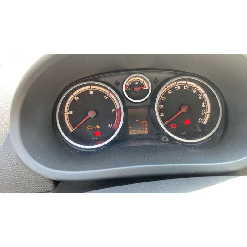 Porte avant gauche OPEL CORSA D Photo n°15