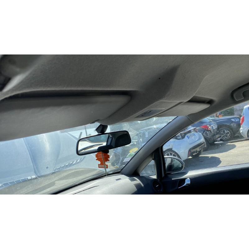 Bouton de coffre OPEL CORSA D Photo n°8