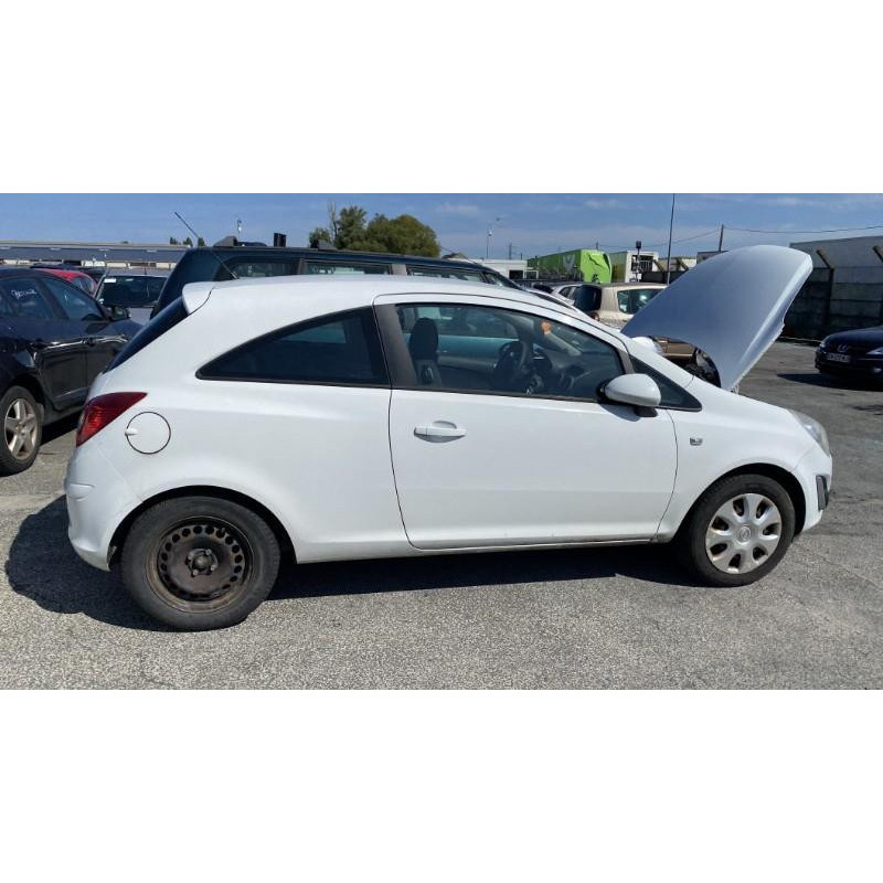 Bouton de coffre OPEL CORSA D Photo n°9