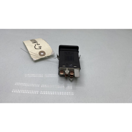 Bouton de warning VOLKSWAGEN GOLF 4