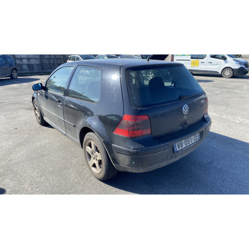 Bouton de warning VOLKSWAGEN GOLF 4 Photo n°7