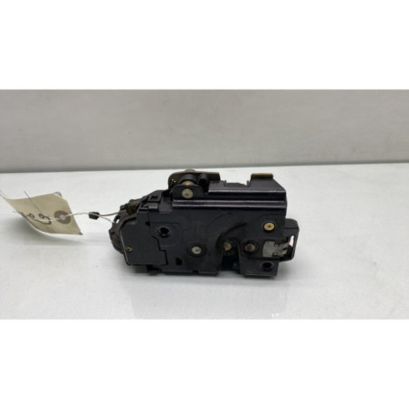 Serrure avant droit VOLKSWAGEN GOLF 4 Photo n°1