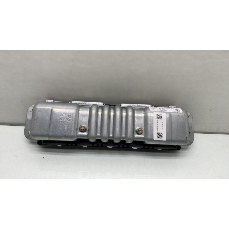 Air bag genoux MERCEDES CLASSE B 247 Photo n°1