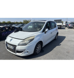 Pare choc arriere RENAULT SCENIC 3
