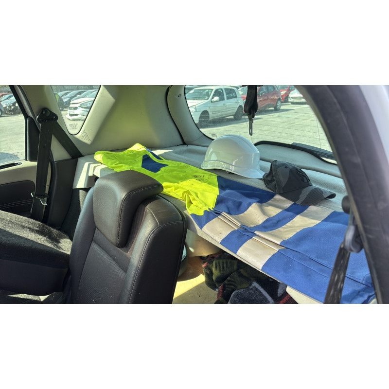 Compteur RENAULT SCENIC 3 Photo n°17