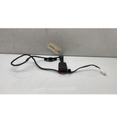 Attache ceinture avant gauche TOYOTA YARIS 3 Photo n°1