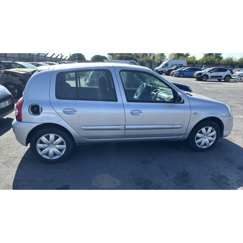 Moteur RENAULT CLIO 2 CAMPUS Photo n°11