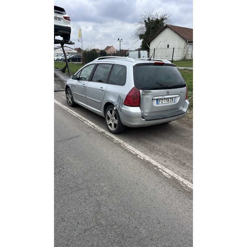 Leve vitre electrique avant gauche PEUGEOT 307 Photo n°10