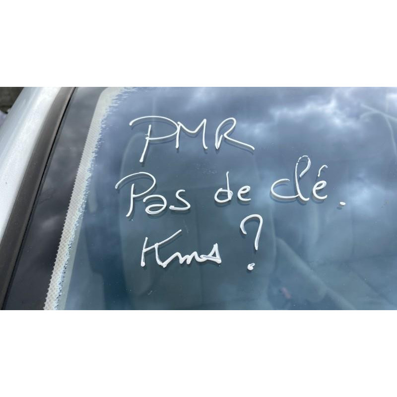 Pare boue arriere droit CITROEN C3 1 Photo n°20