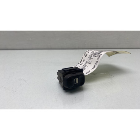 Interrupteur de leve vitre arriere droit CITROEN XSARA PICASSO Photo n°1