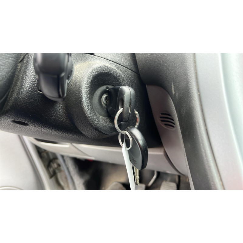 Verin de coffre CITROEN XSARA PICASSO Photo n°13
