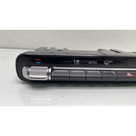 Bouton de warning MERCEDES CLASSE B 247