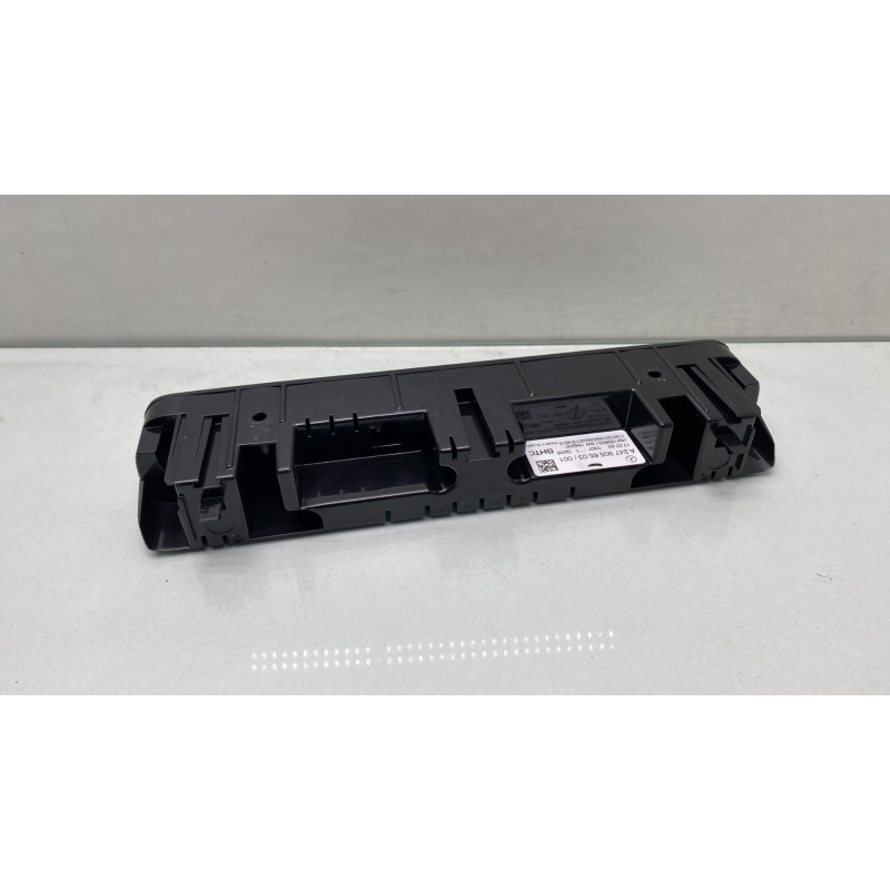 Bouton de warning MERCEDES CLASSE B 247 Photo n°5