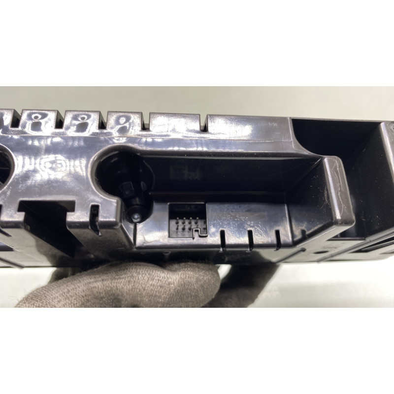Bouton de warning MERCEDES CLASSE B 247 Photo n°7