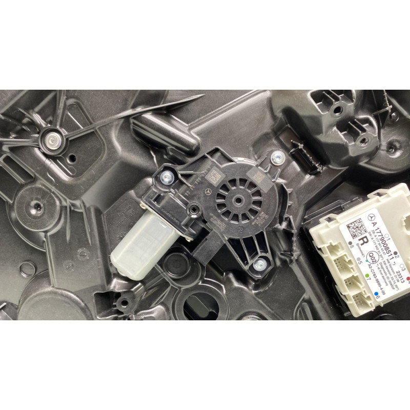 Leve vitre electrique arriere droit MERCEDES CLASSE B 247 Photo n°2