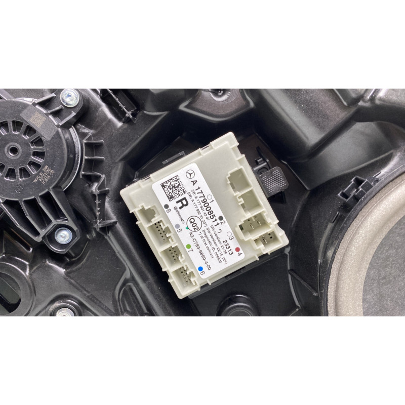 Leve vitre electrique arriere droit MERCEDES CLASSE B 247 Photo n°3