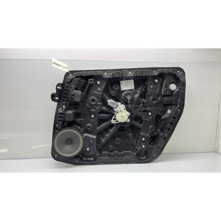 Leve vitre electrique avant droit MERCEDES CLASSE B 247 Photo n°1