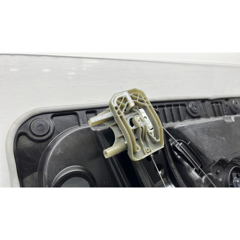 Leve vitre electrique avant droit MERCEDES CLASSE B 247 Photo n°7