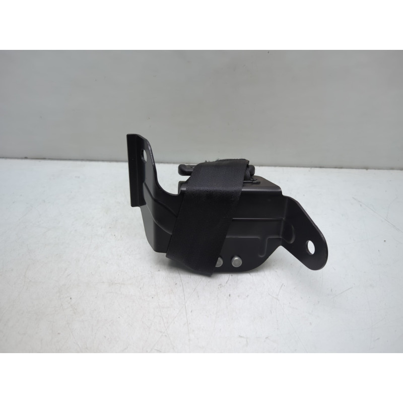 Ceinture arriere gauche MITSUBISHI SPACE STAR 3 Photo n°3