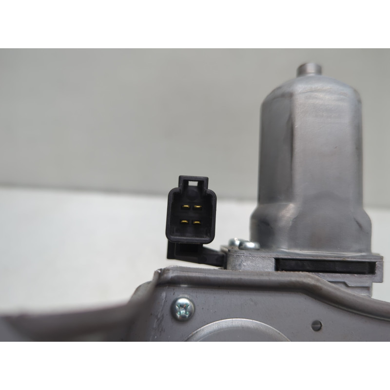 Moteur essuie glace arriere MITSUBISHI SPACE STAR 3 Photo n°4