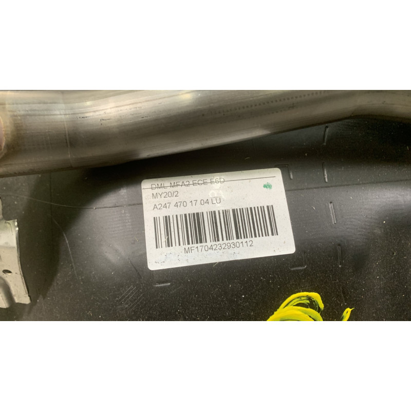 Reservoir essence MERCEDES CLASSE B 247 Photo n°2