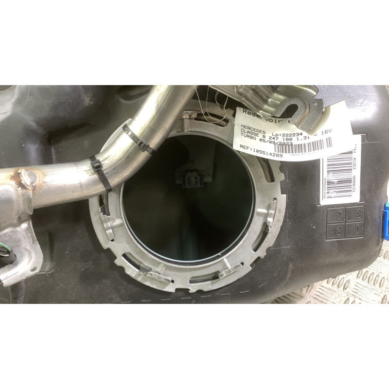 Reservoir essence MERCEDES CLASSE B 247 Photo n°5